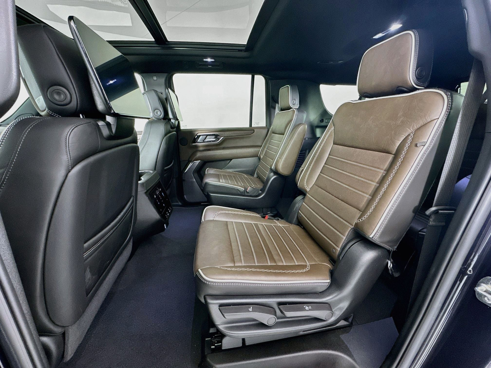 2026 GMC Yukon XL Denali Ultimate Diesel