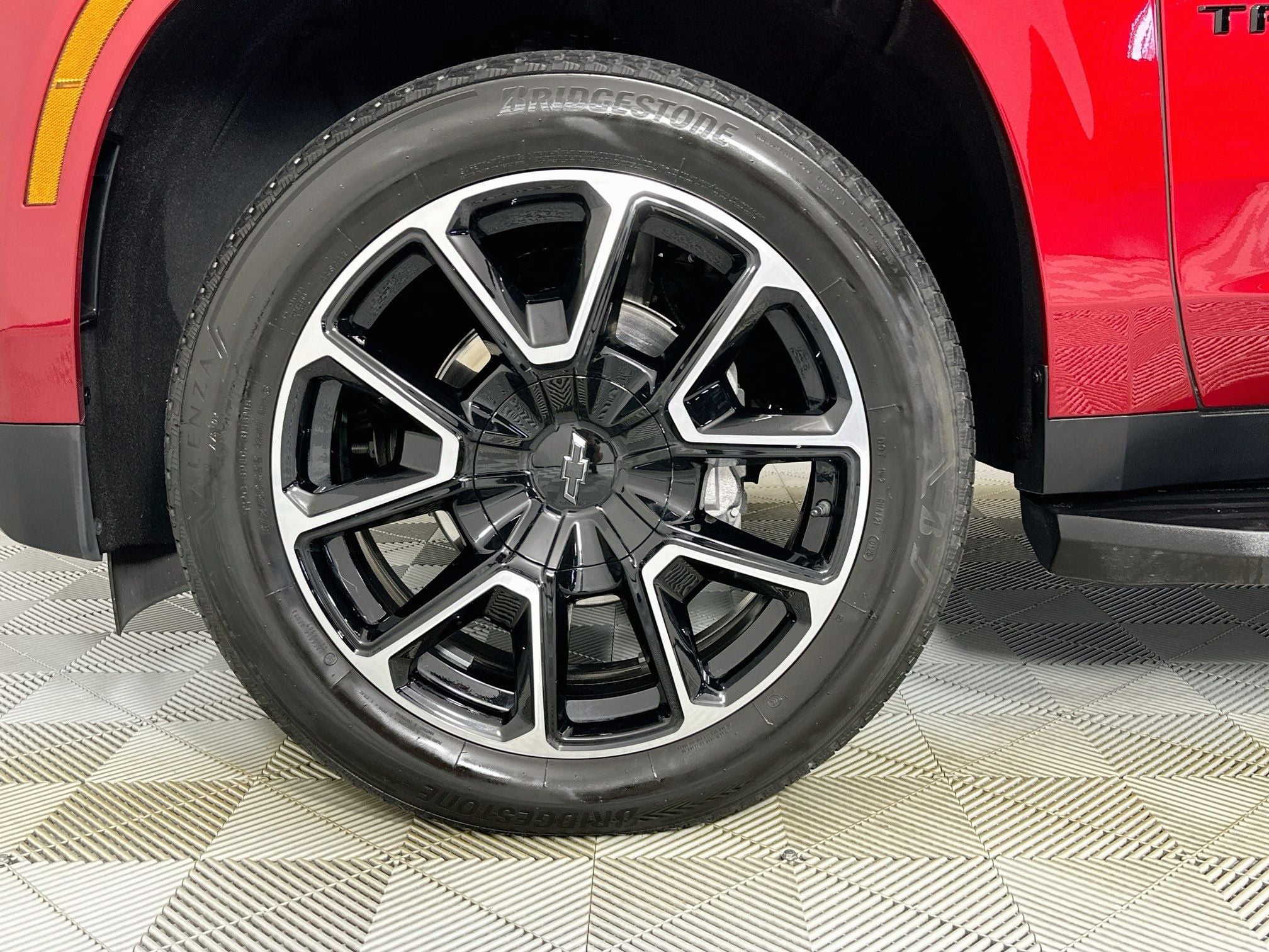 2025 Chevrolet Tahoe RST