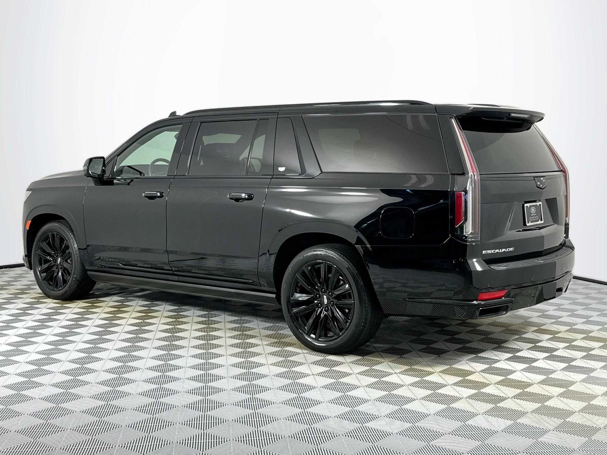 2024 Cadillac Escalade ESV Sport