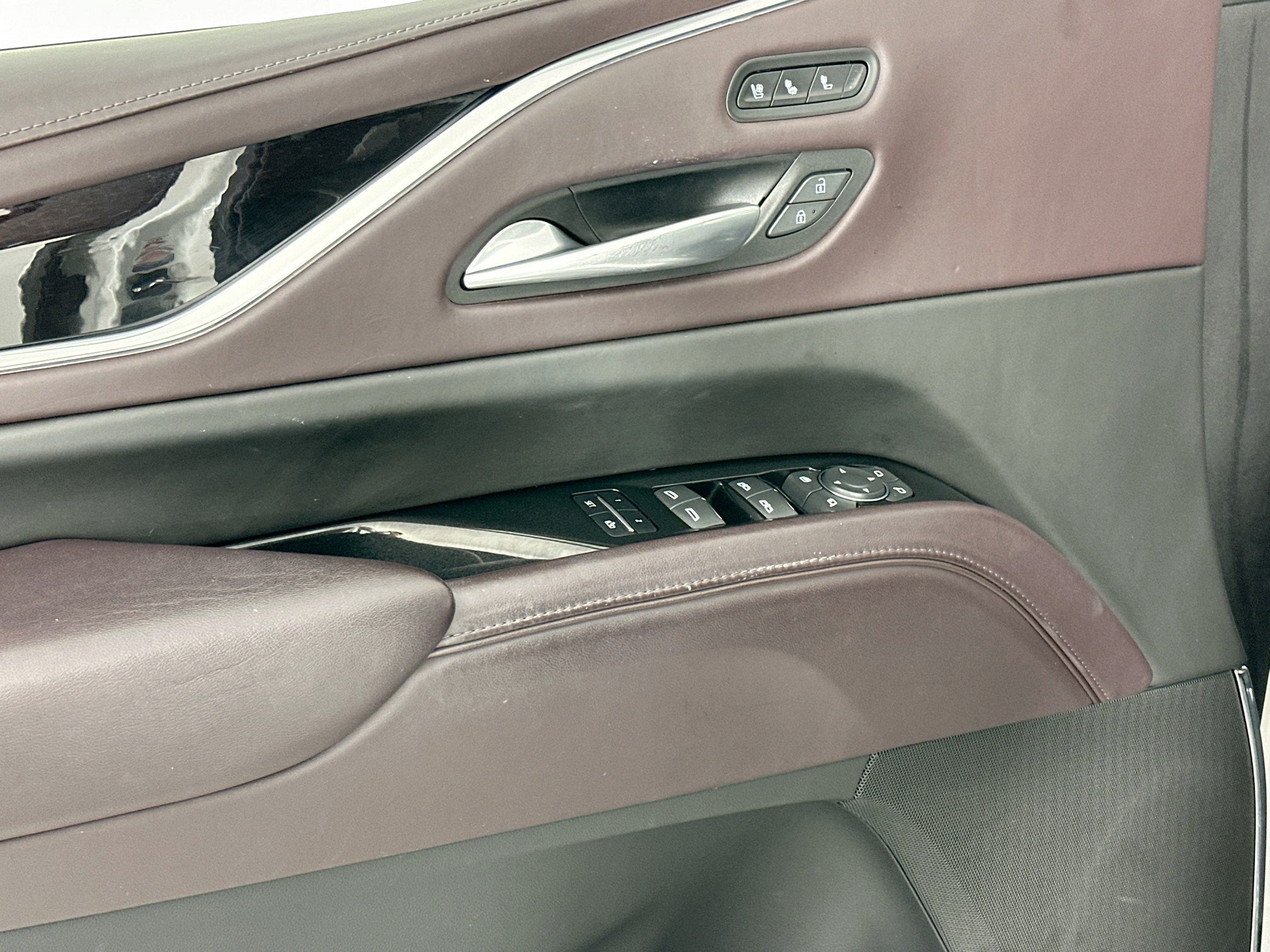 2022 Cadillac Escalade ESV Sport Platinum