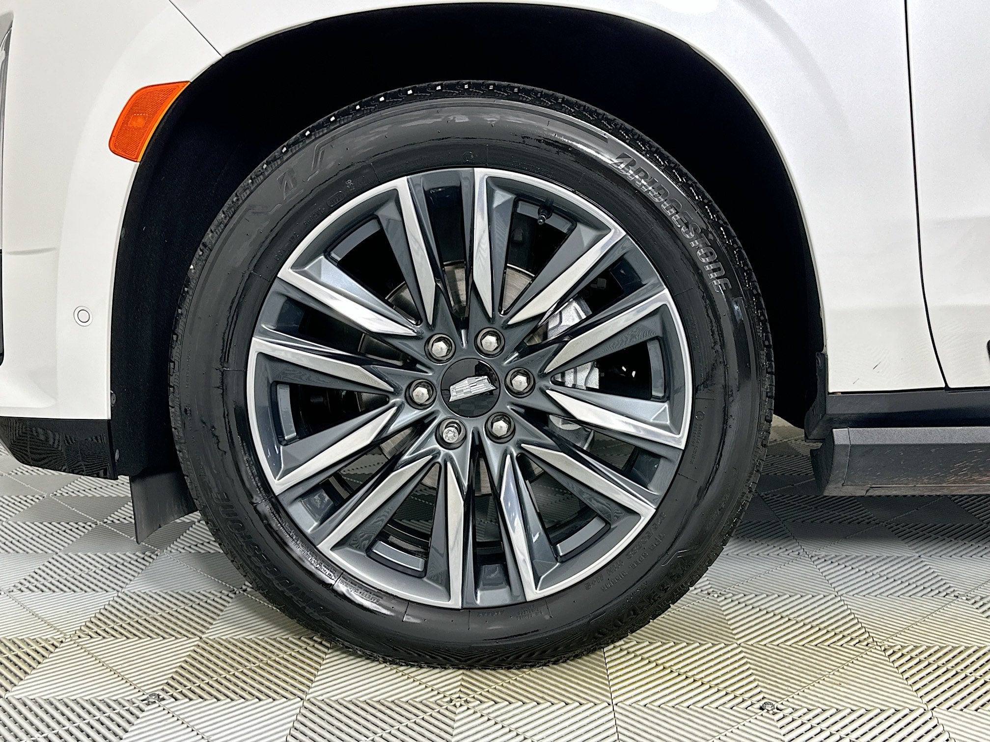 2022 Cadillac Escalade ESV Sport Platinum