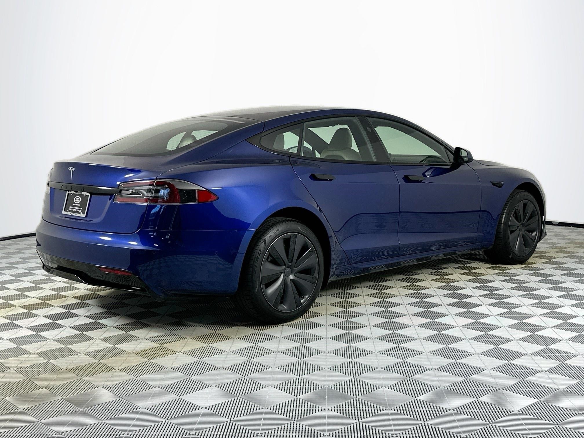 2021 Tesla Model S Long Range