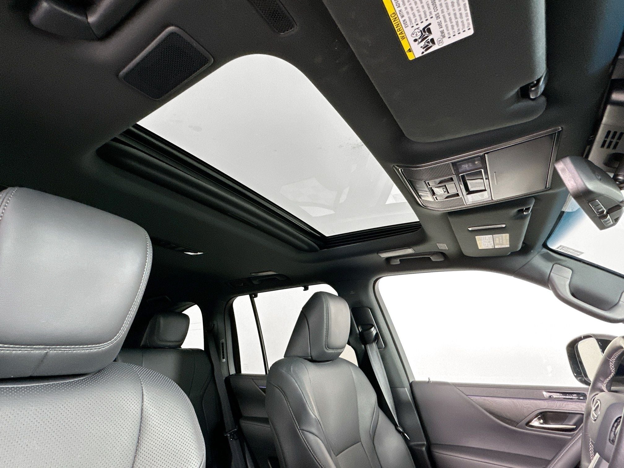 2025 Lexus LX 700h Overtrail