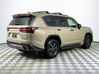 2025 Lexus LX 700h Overtrail