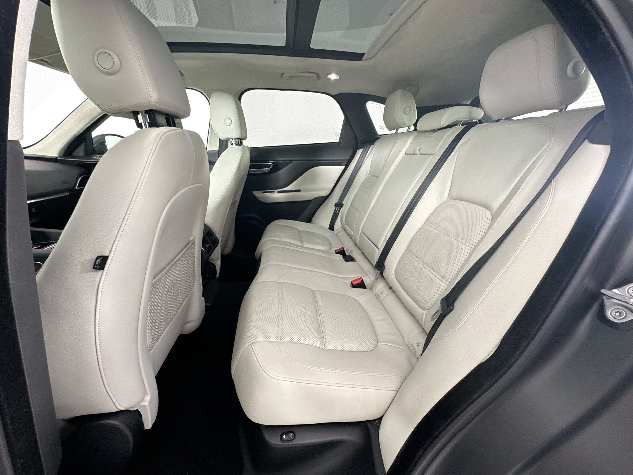 2019 Jaguar F-PACE 30t Prestige