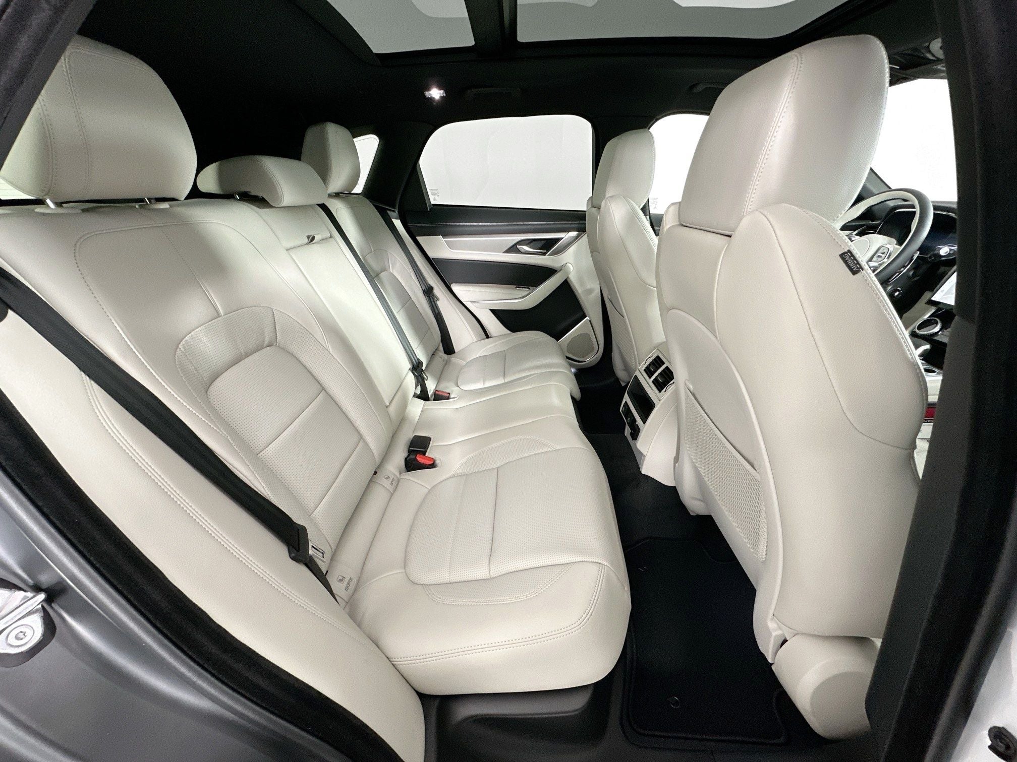 2026 Jaguar F-PACE P250 R-Dynamic S