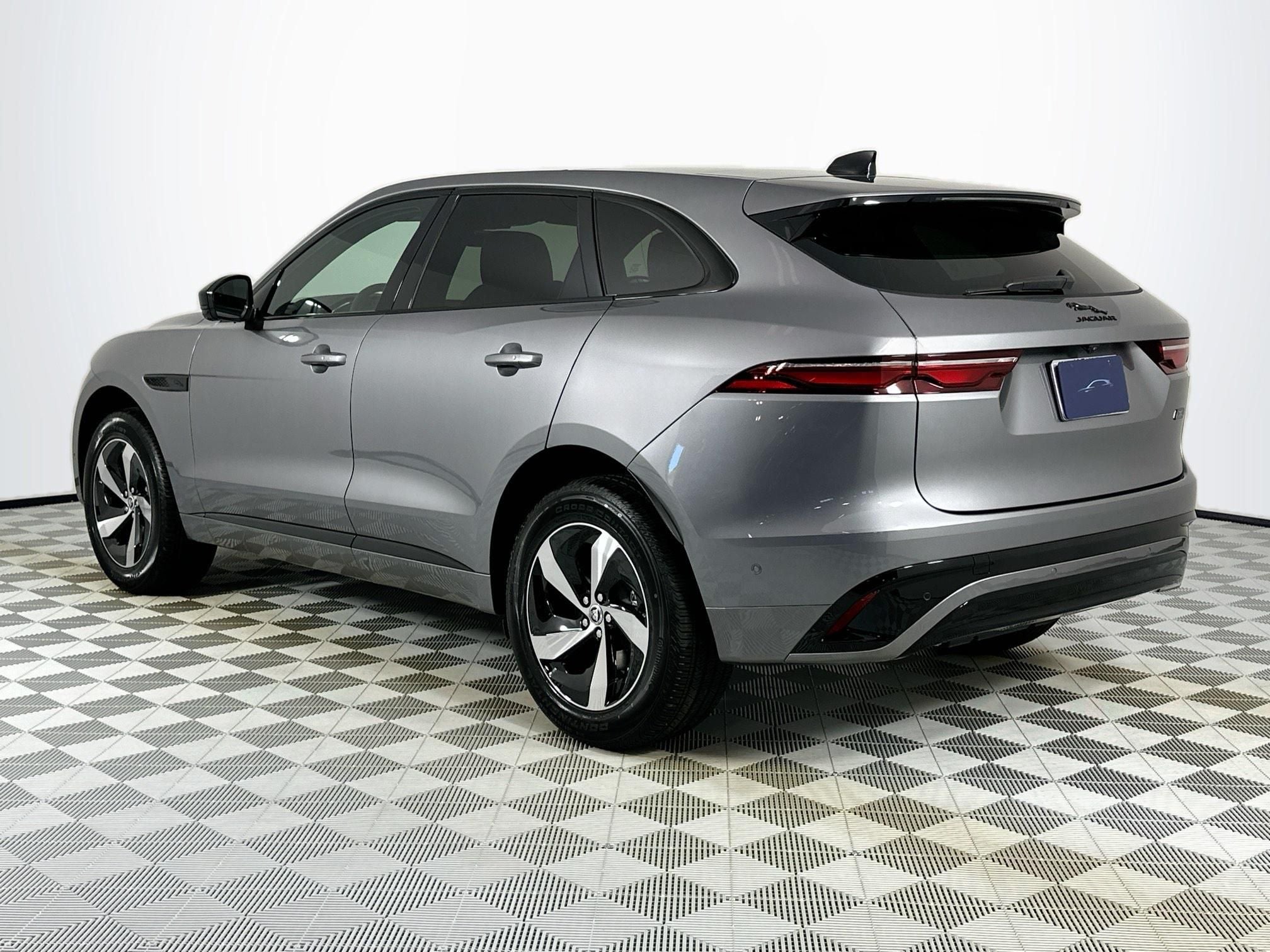 2026 Jaguar F-PACE P250 R-Dynamic S