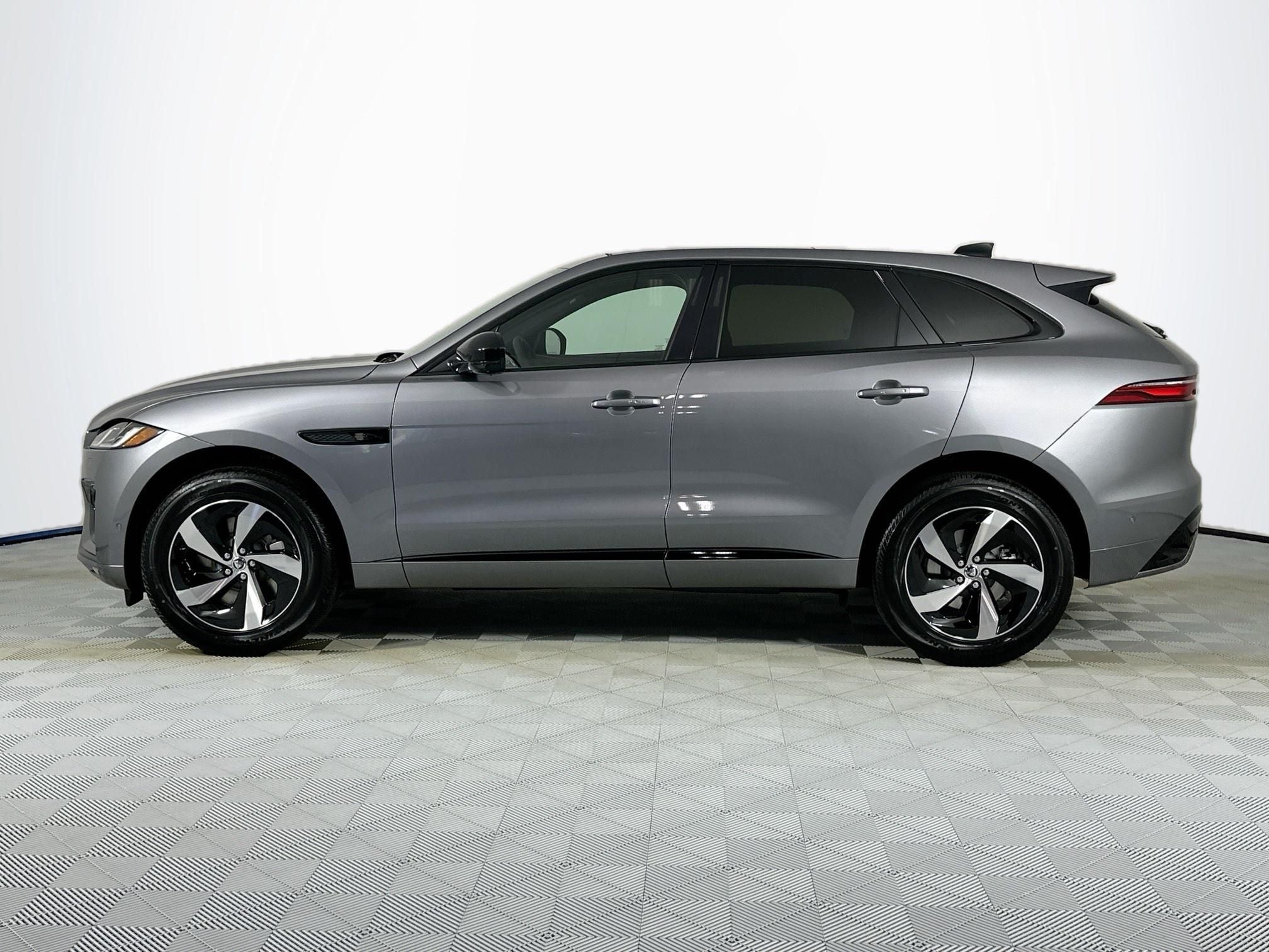 2026 Jaguar F-PACE P250 R-Dynamic S