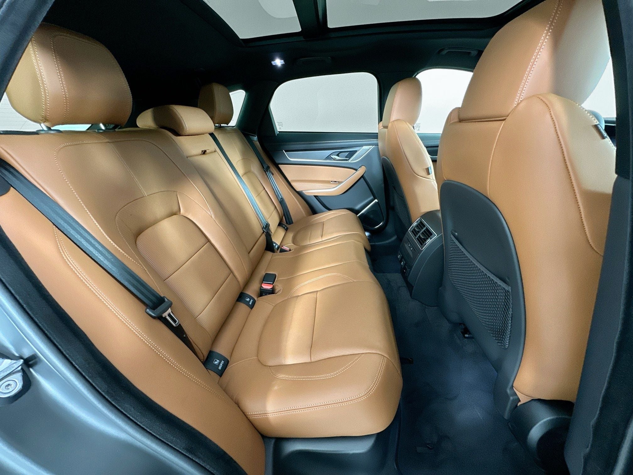 2026 Jaguar F-PACE P400 R-Dynamic S