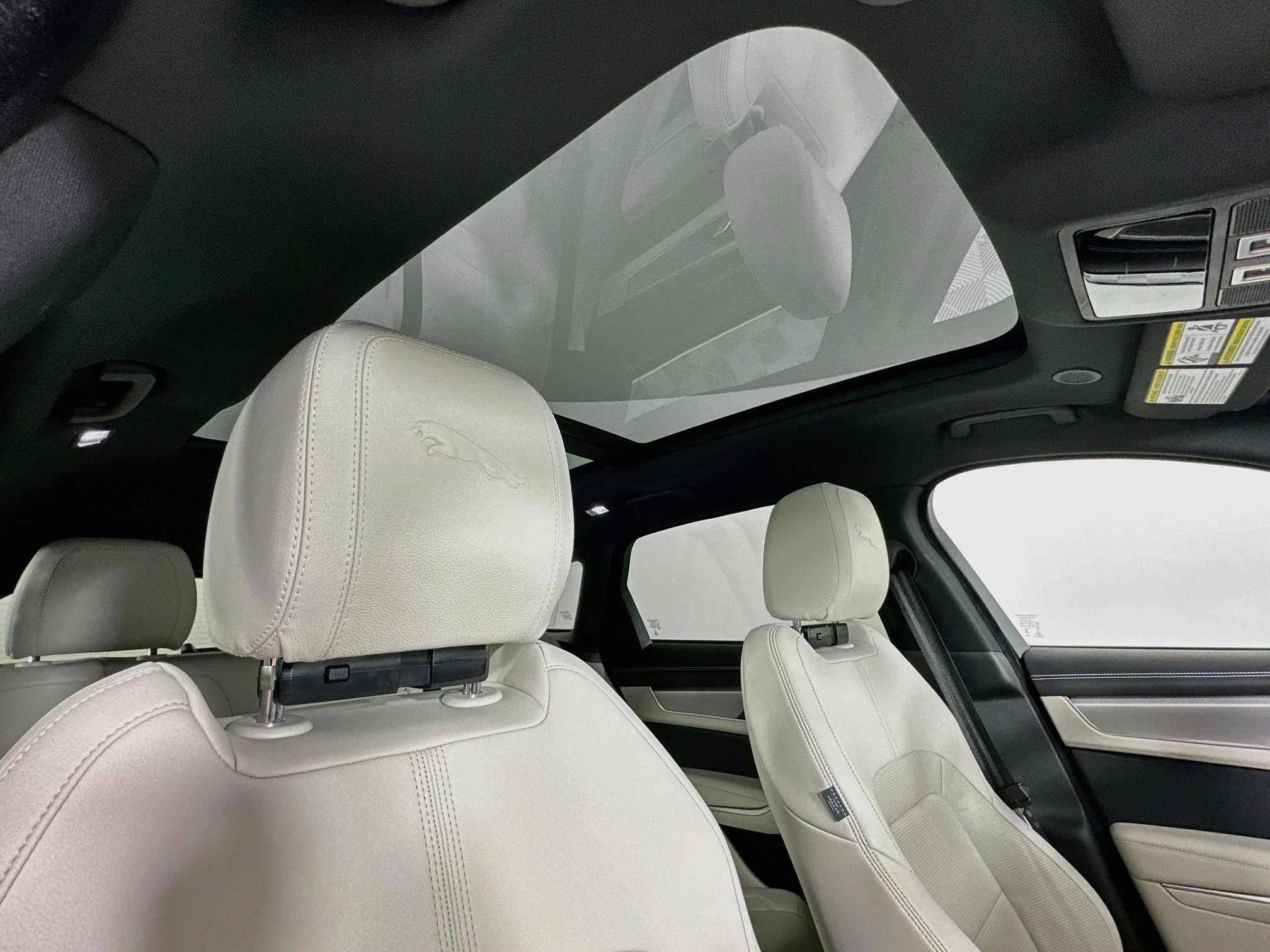 2024 Jaguar F-PACE P400 R-Dynamic S