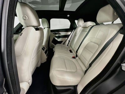2024 Jaguar F-PACE P400 R-Dynamic S