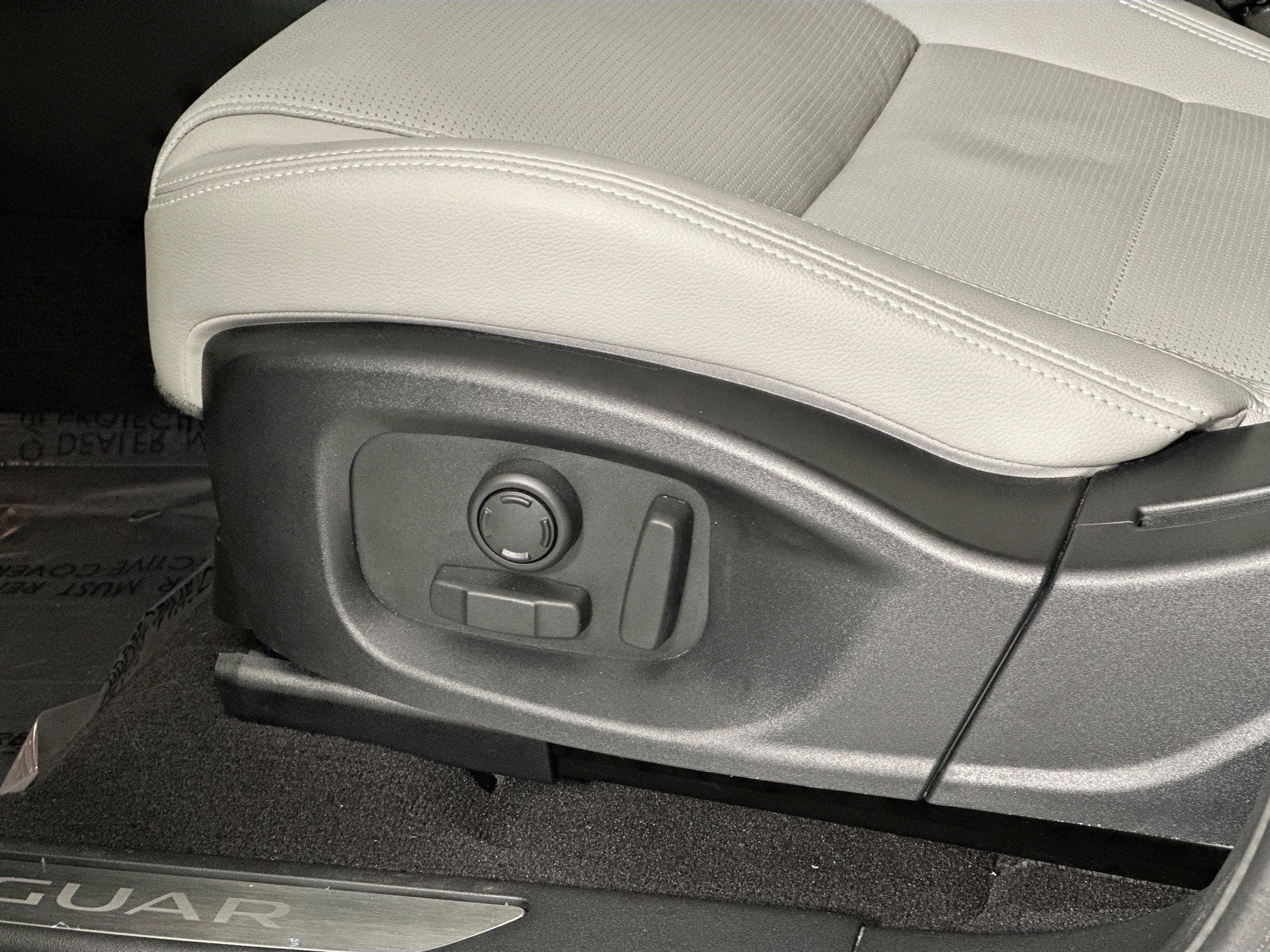 2024 Jaguar E-PACE P250