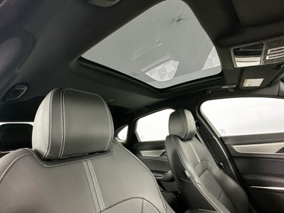 2024 Jaguar XF R-Dynamic SE