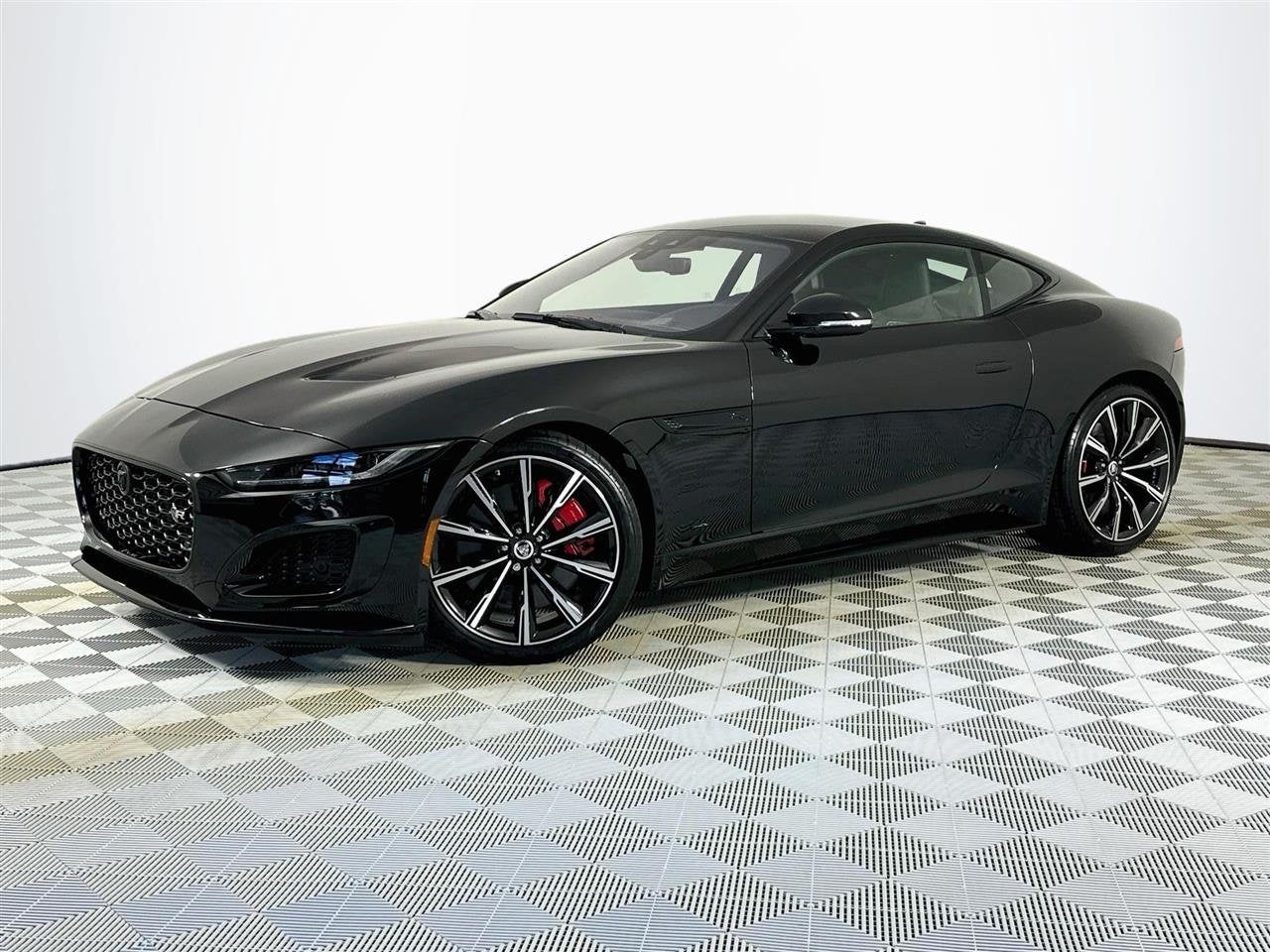 2024 Jaguar F-TYPE P575 R75
