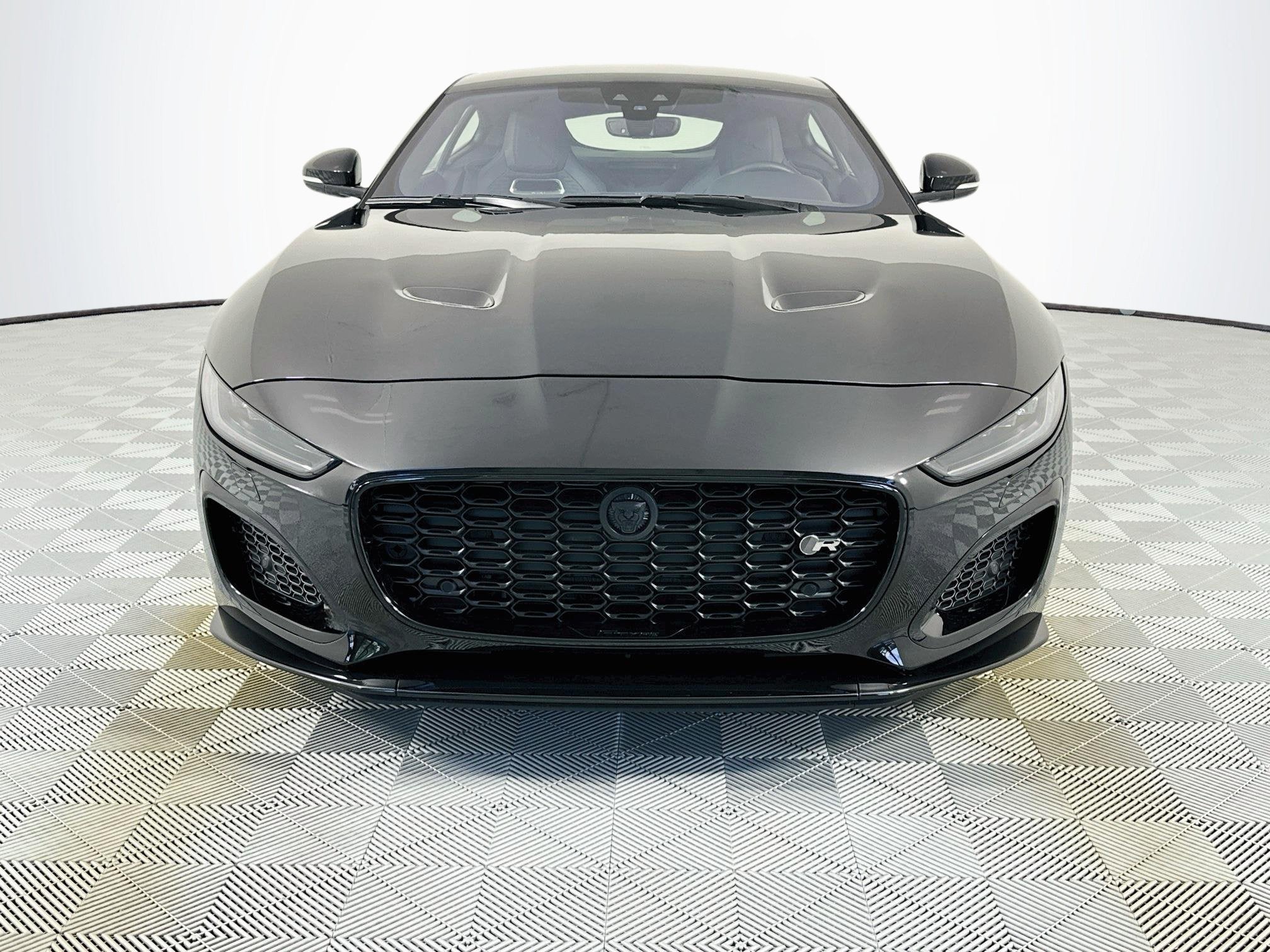 2024 Jaguar F-TYPE P575 R75