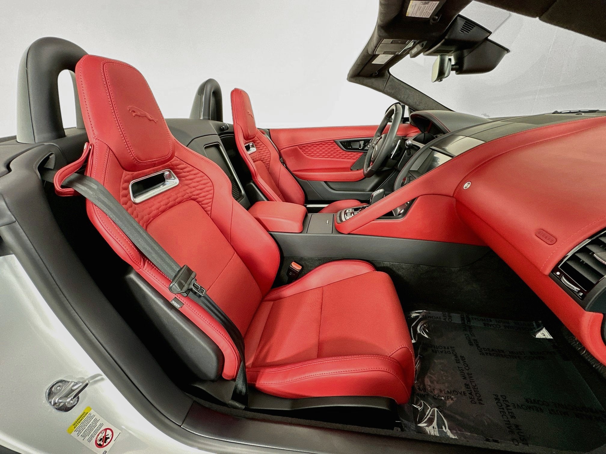 2024 Jaguar F-TYPE P575 R75