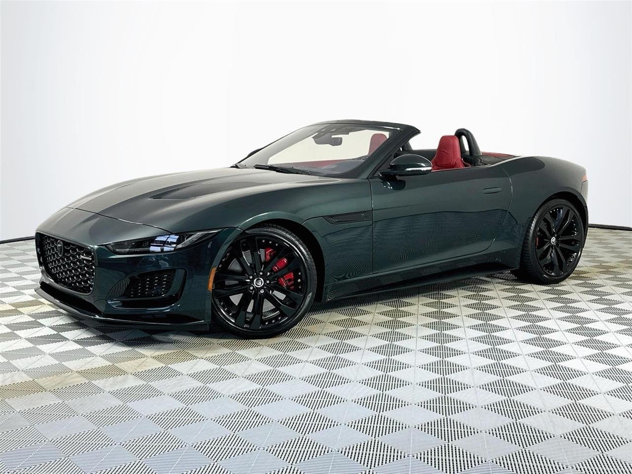 2024 Jaguar F-TYPE R-Dynamic