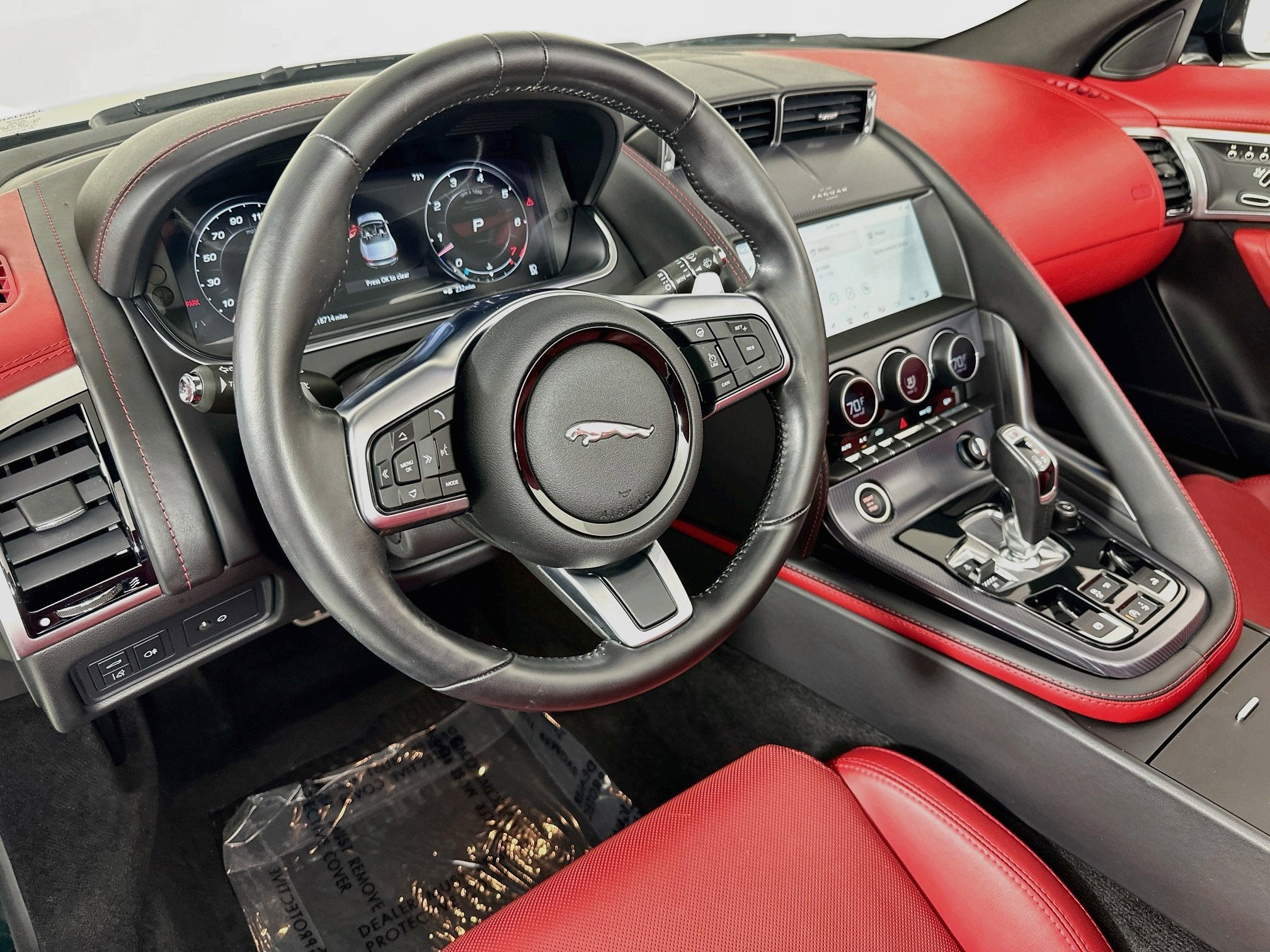 2024 Jaguar F-TYPE R-Dynamic