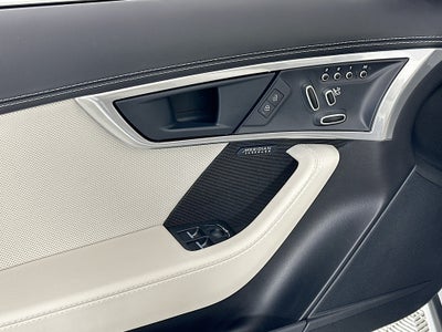 2024 Jaguar F-TYPE P450