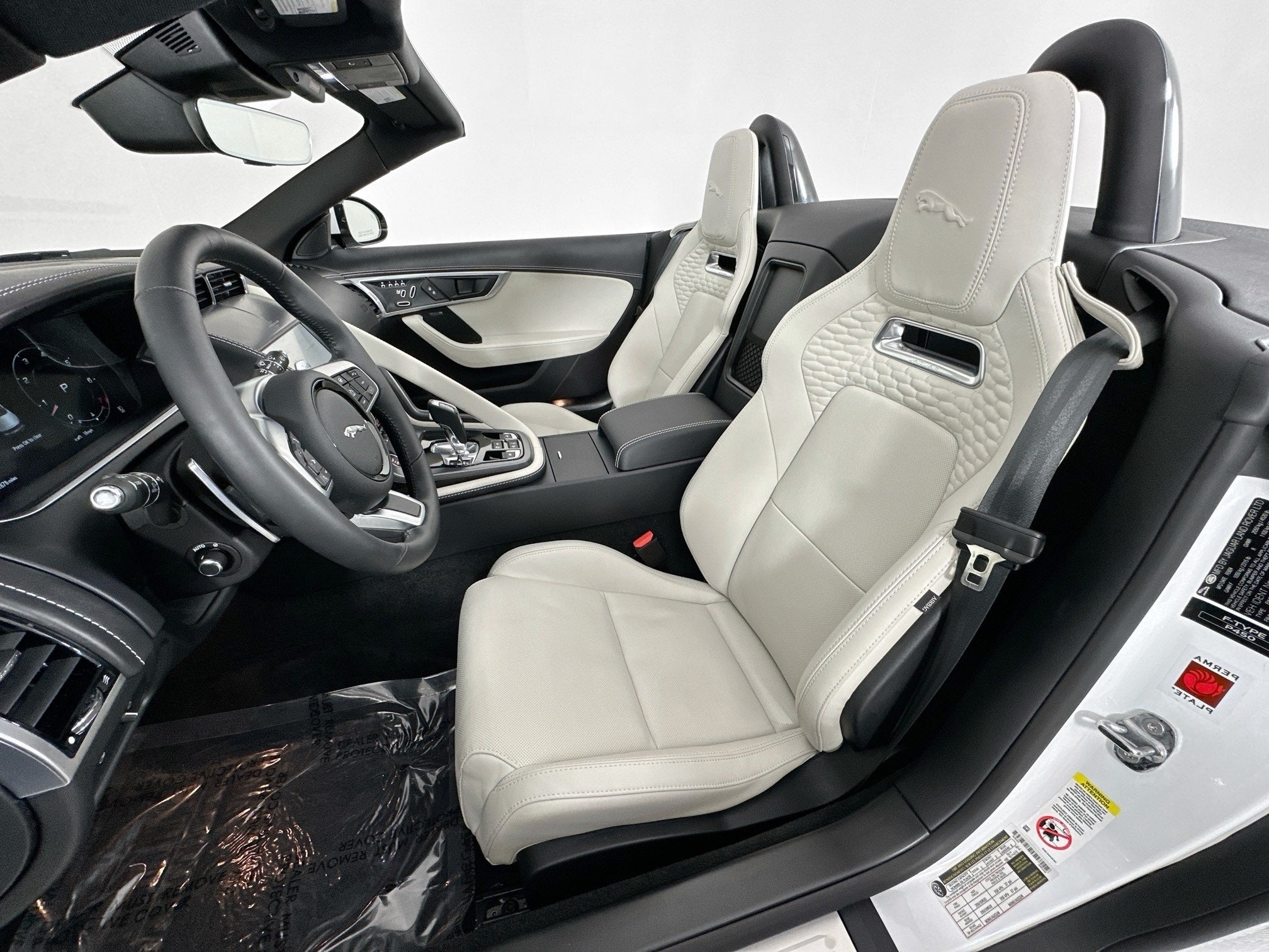 2024 Jaguar F-TYPE P450