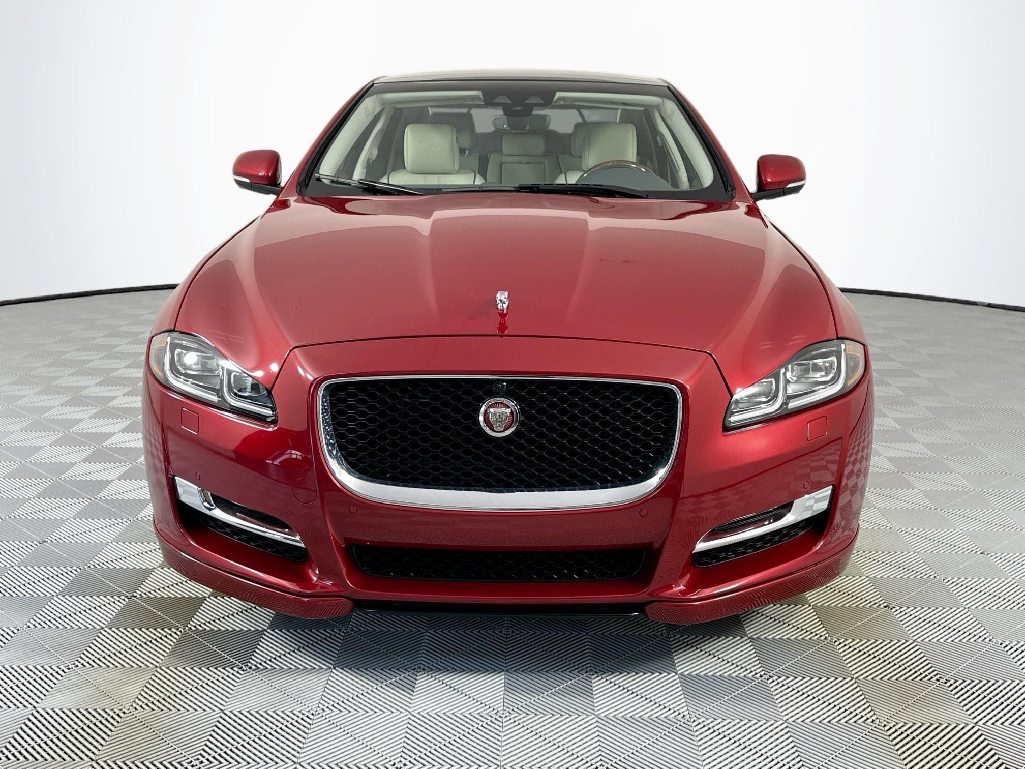 2018 Jaguar XJ R-Sport