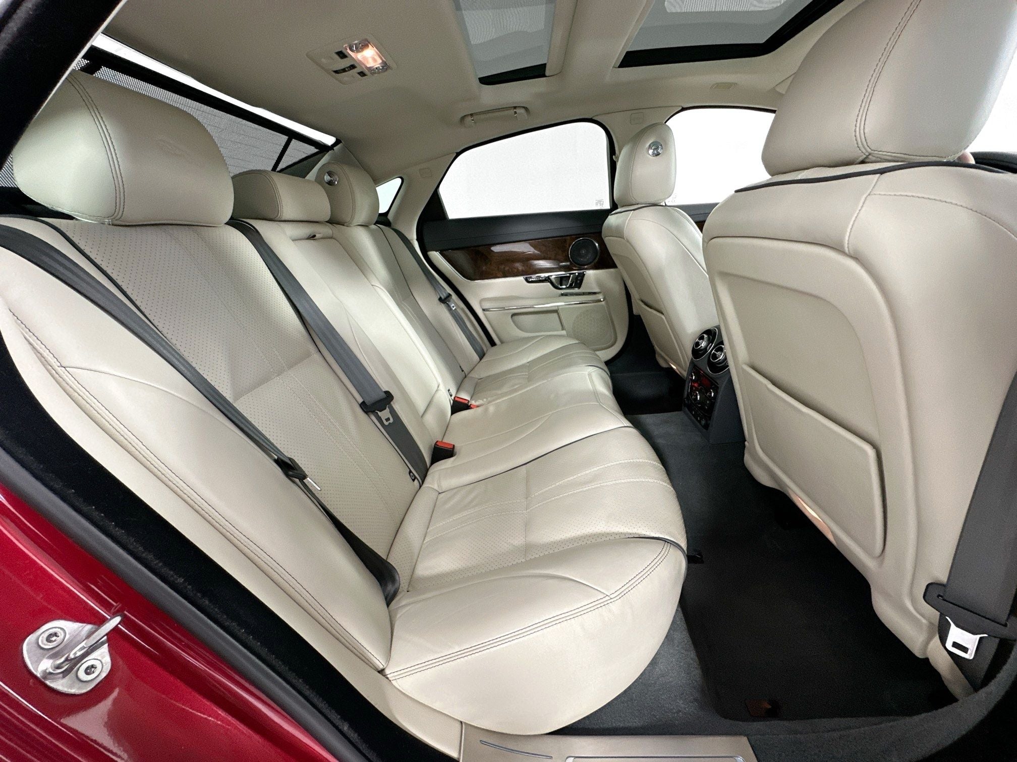2018 Jaguar XJ R-Sport