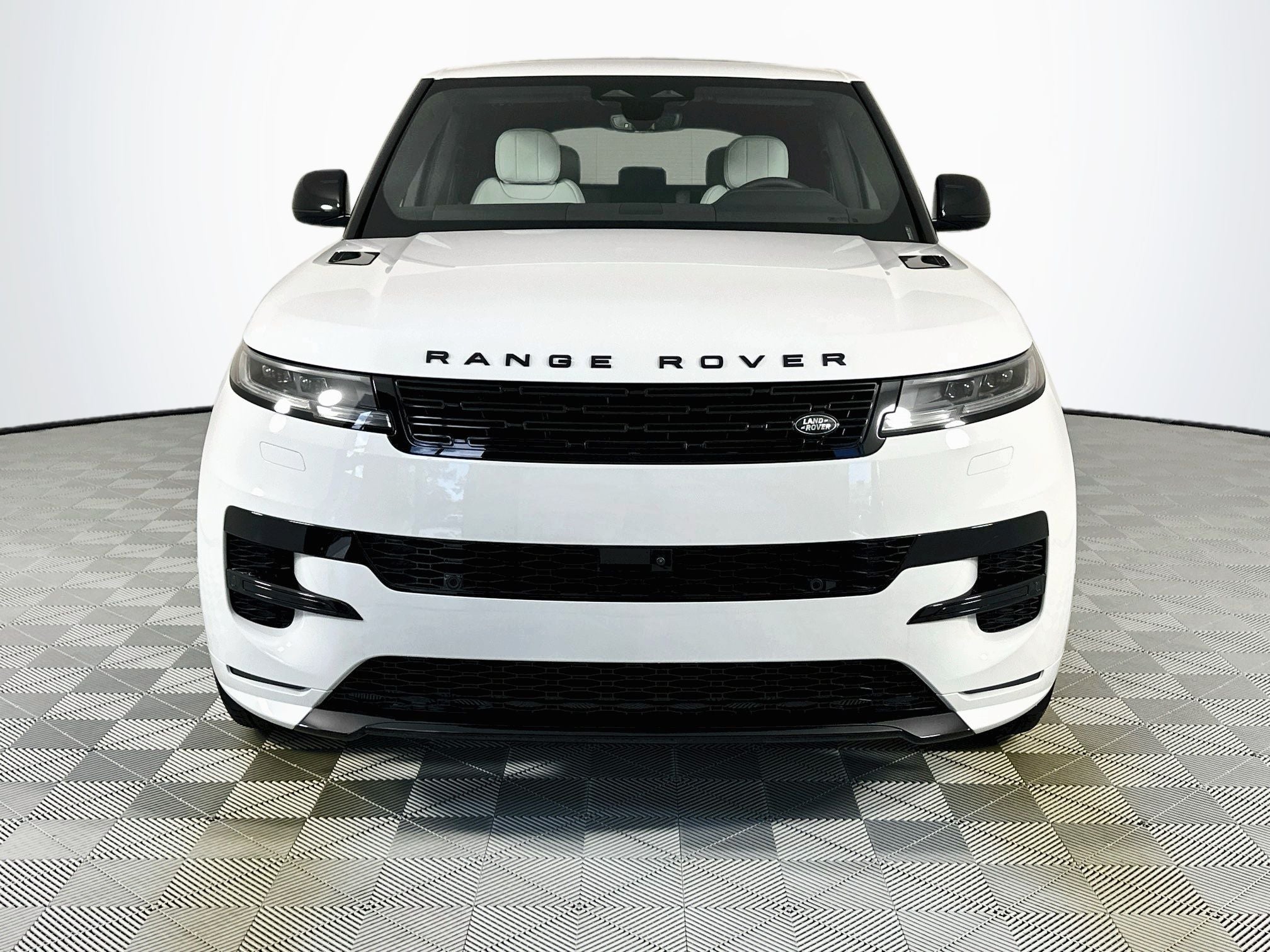 2025 Land Rover Range Rover Sport Plug-in Hybrid Dynamic SE
