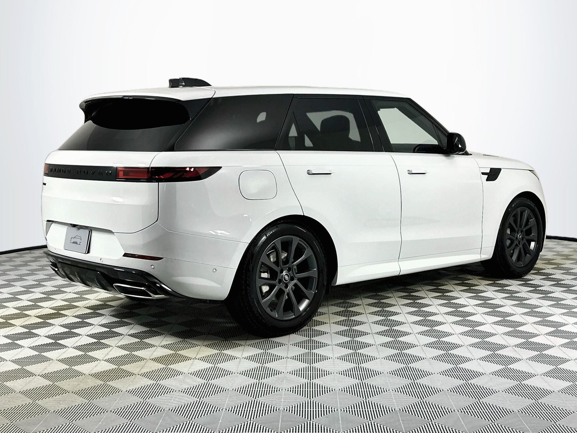 2025 Land Rover Range Rover Sport Plug-in Hybrid Dynamic SE