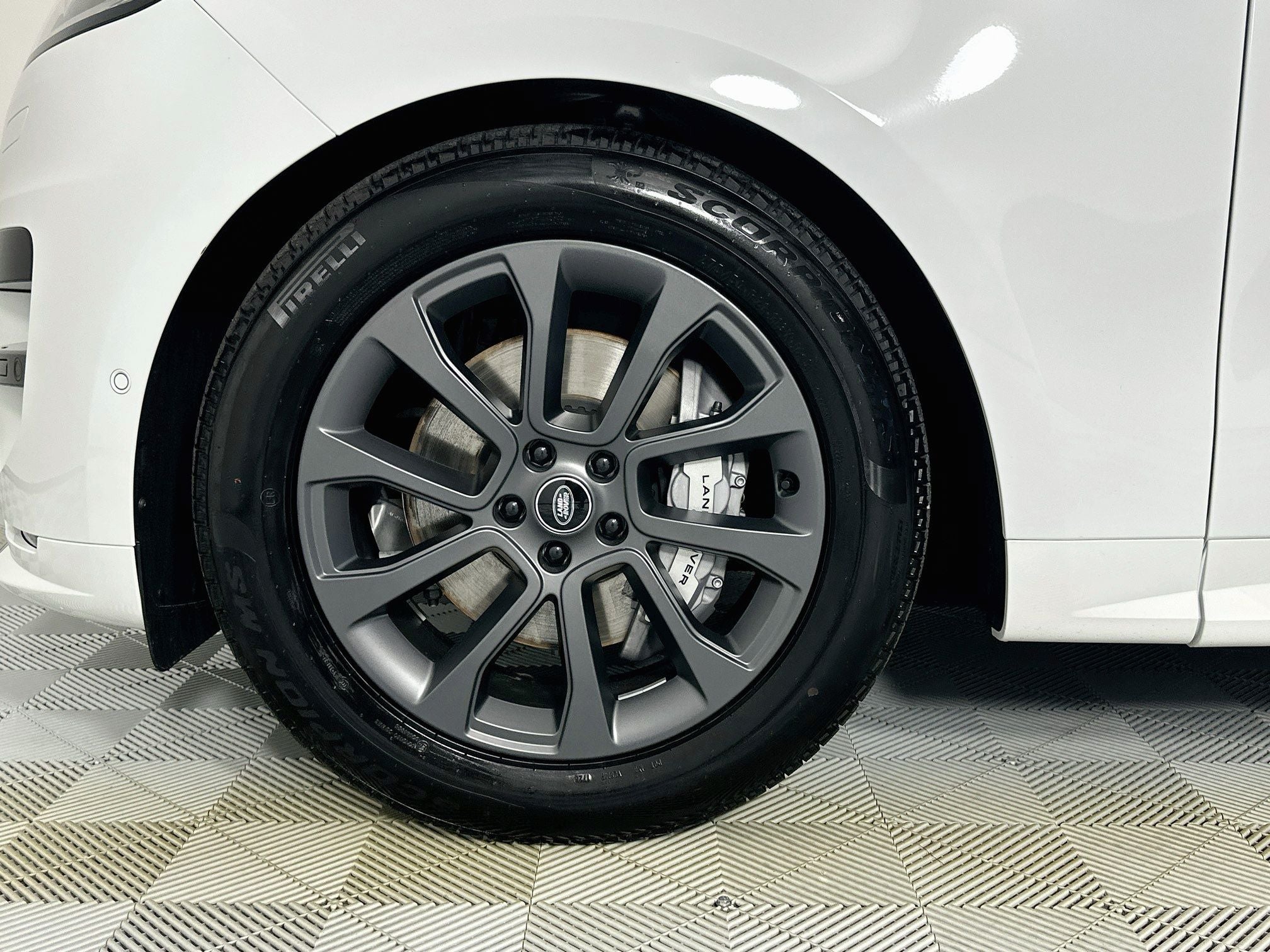 2025 Land Rover Range Rover Sport Plug-in Hybrid Dynamic SE