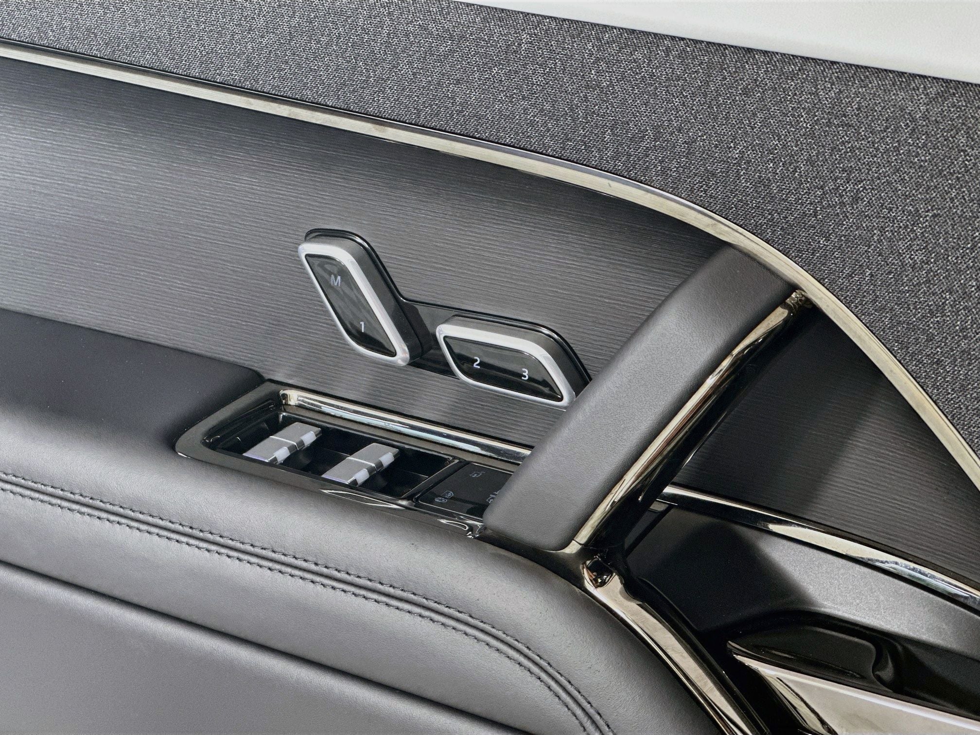 2025 Land Rover Range Rover Sport Dynamic SE