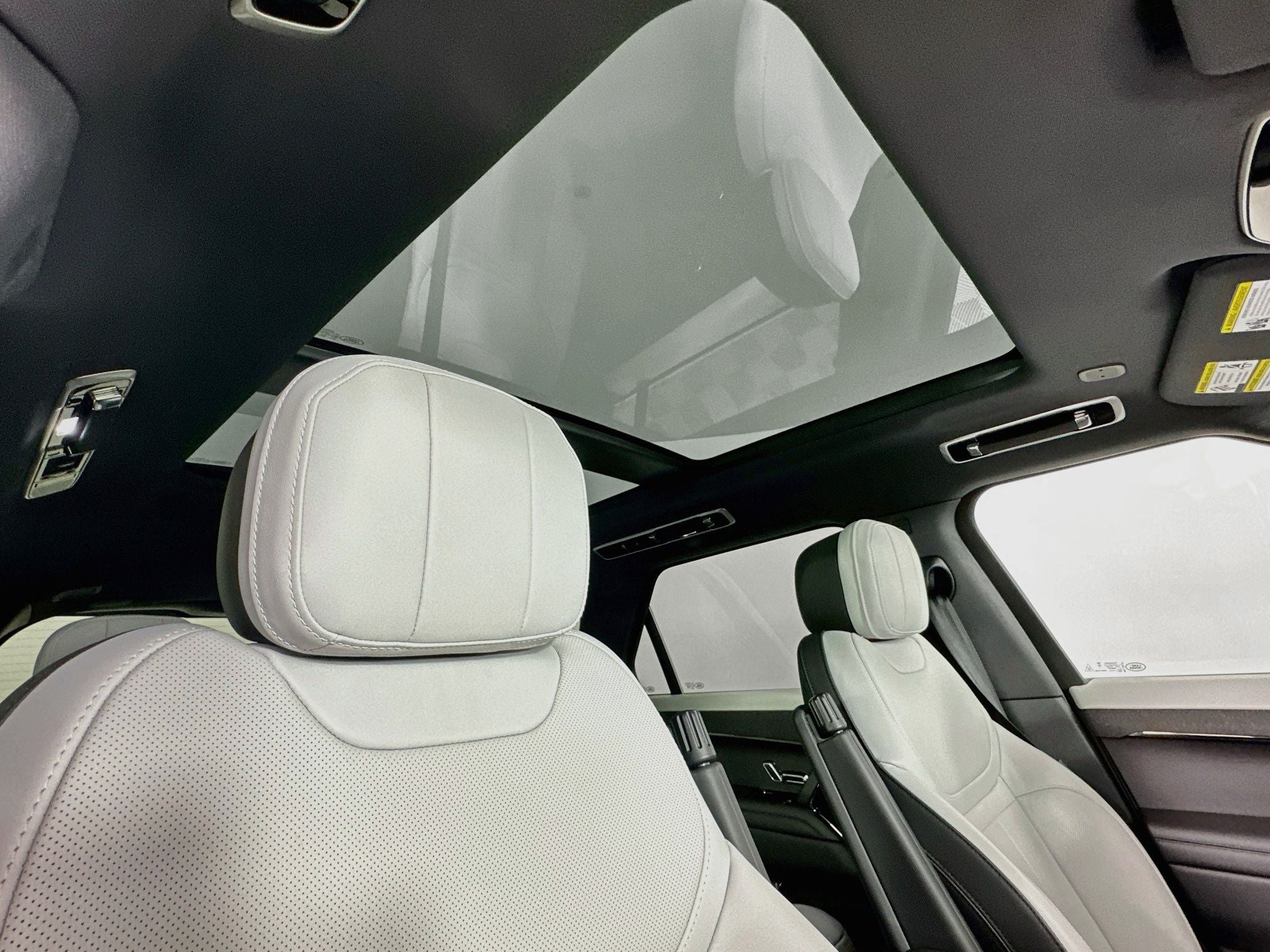 2025 Land Rover Range Rover Sport Dynamic SE