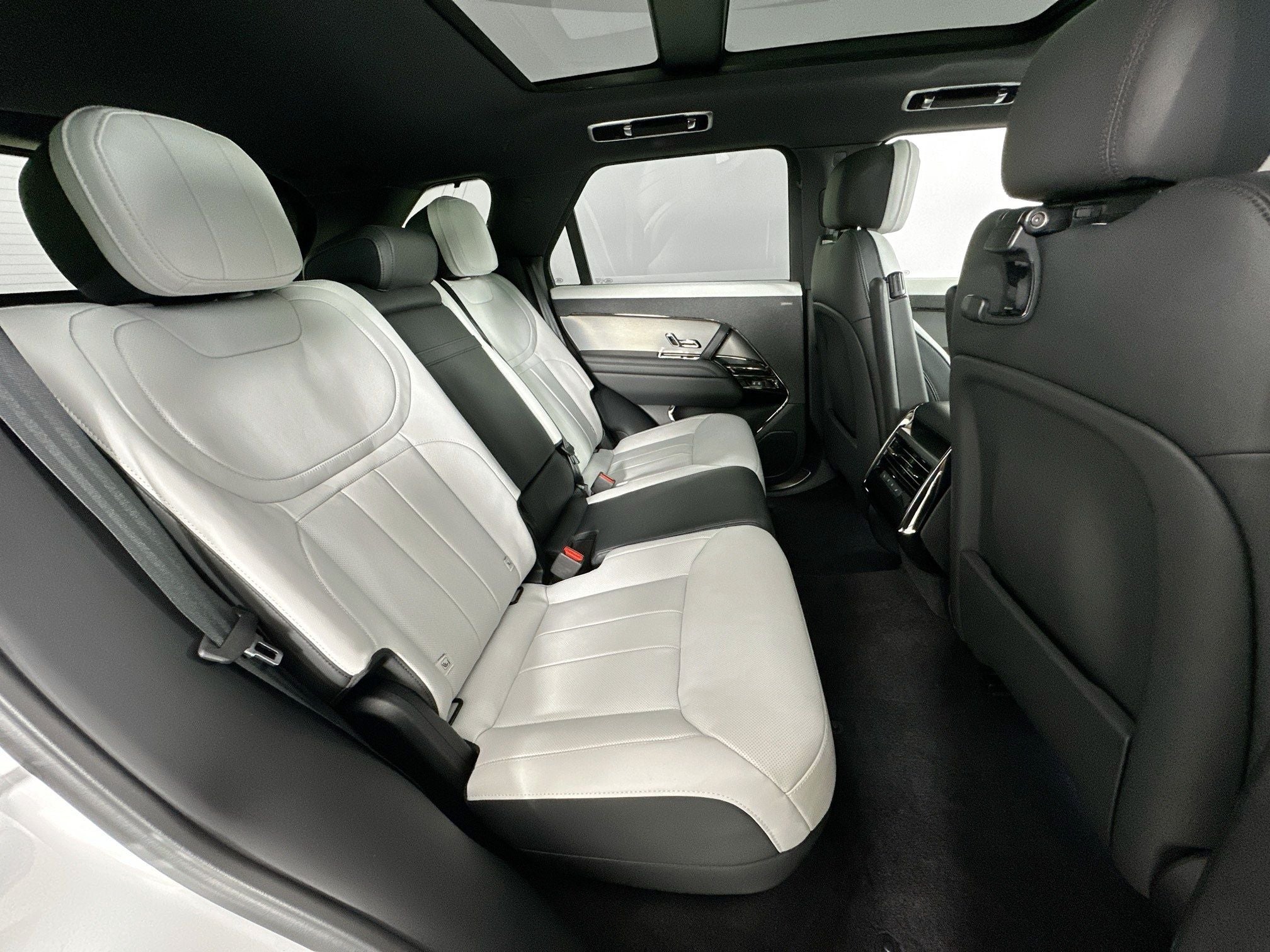 2024 Land Rover Range Rover Sport Dynamic SE