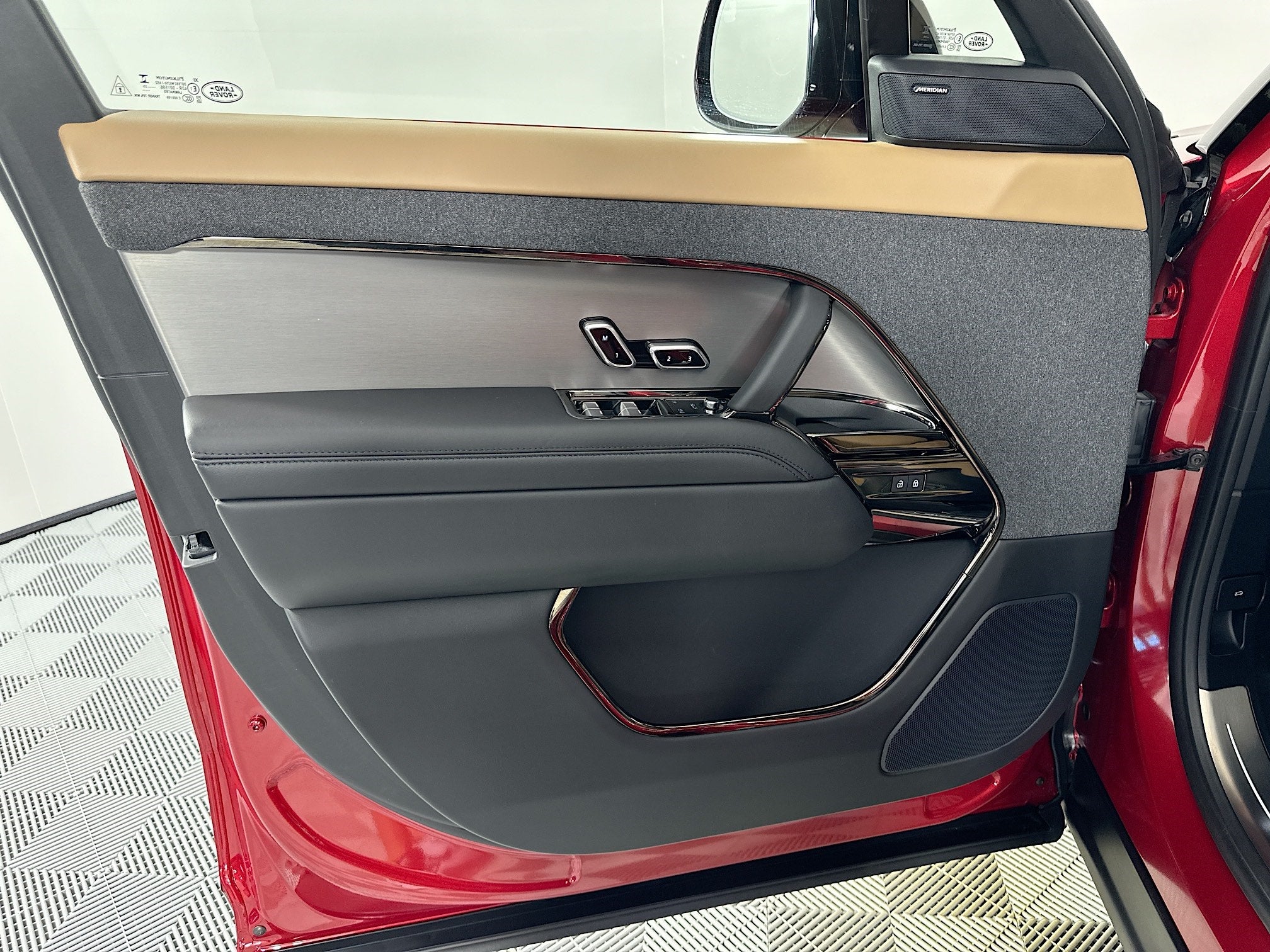 2025 Land Rover Range Rover Sport Dynamic SE