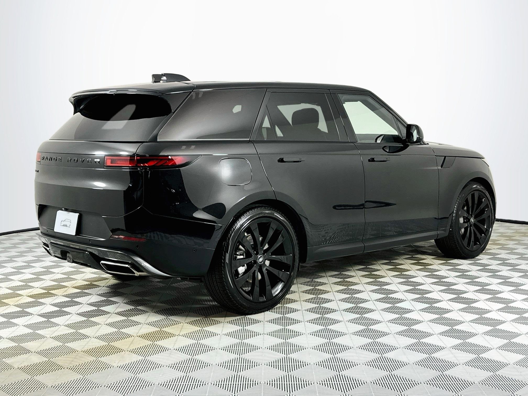 2024 Land Rover Range Rover Sport SE