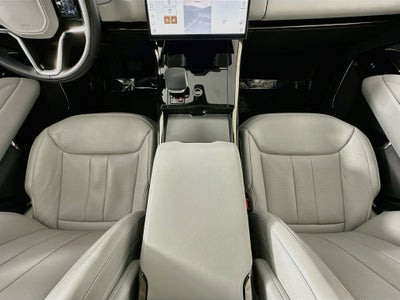 2024 Land Rover Range Rover Sport SE