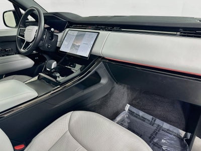 2024 Land Rover Range Rover Sport SE