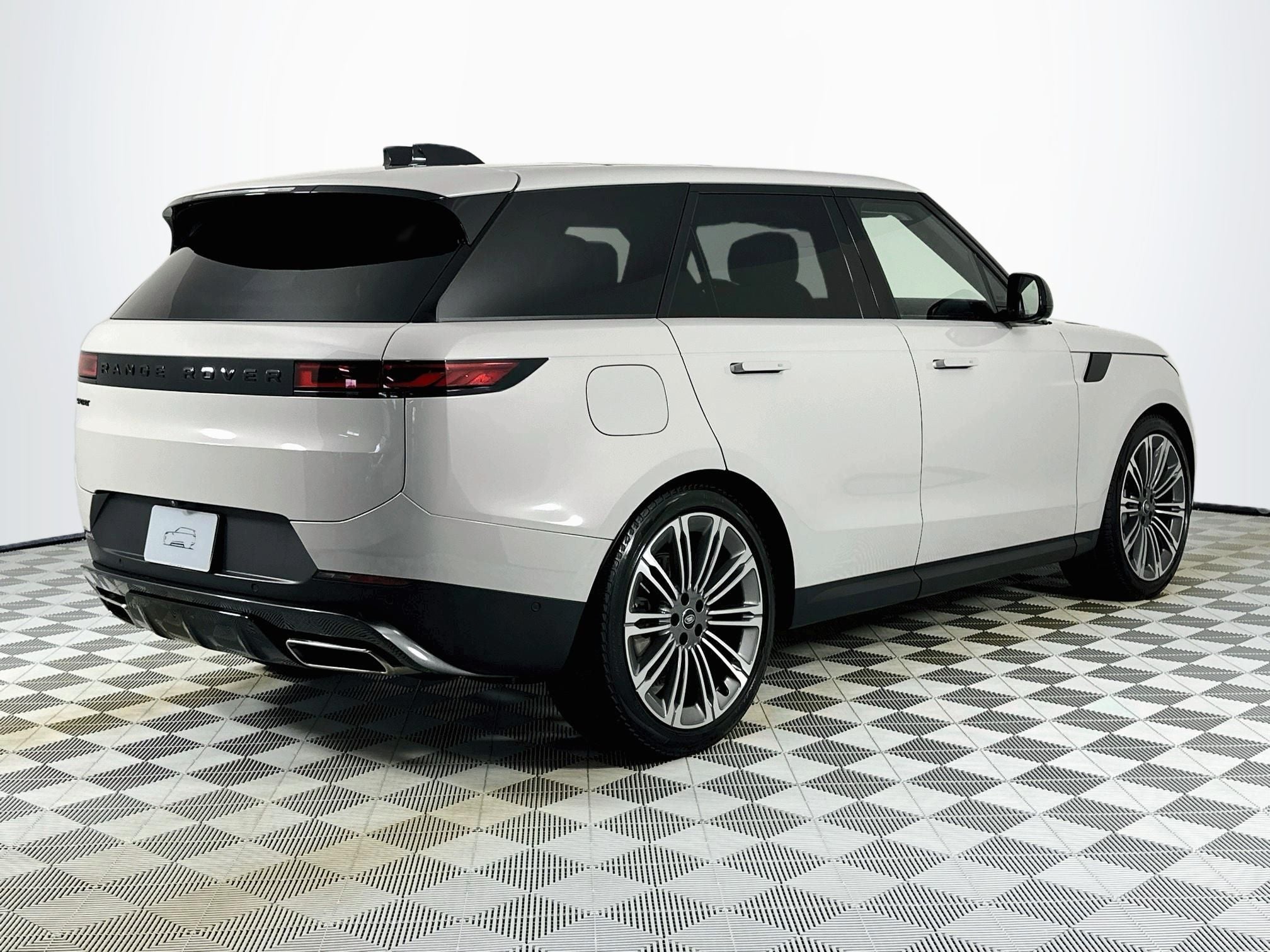 2024 Land Rover Range Rover Sport SE
