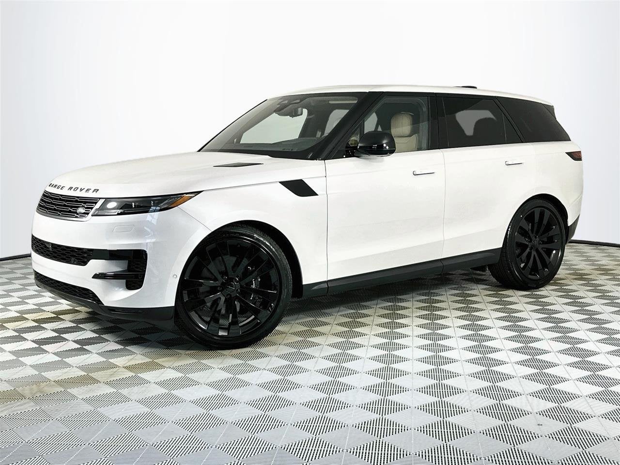 2026 Land Rover Range Rover Sport SE
