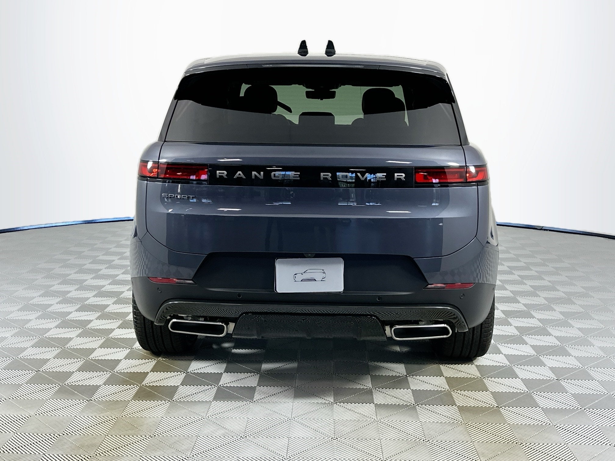 2026 Land Rover Range Rover Sport SE