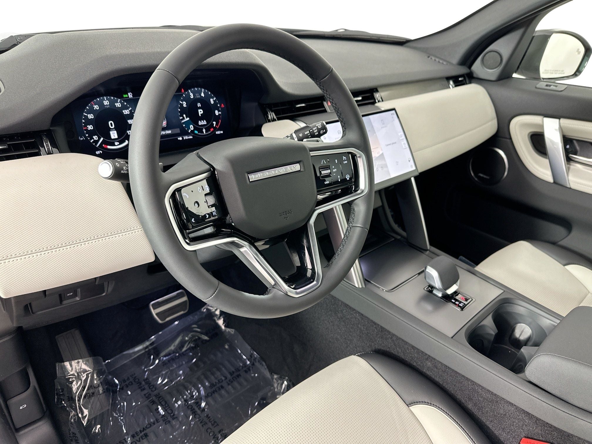 2026 Land Rover Discovery Sport Landmark