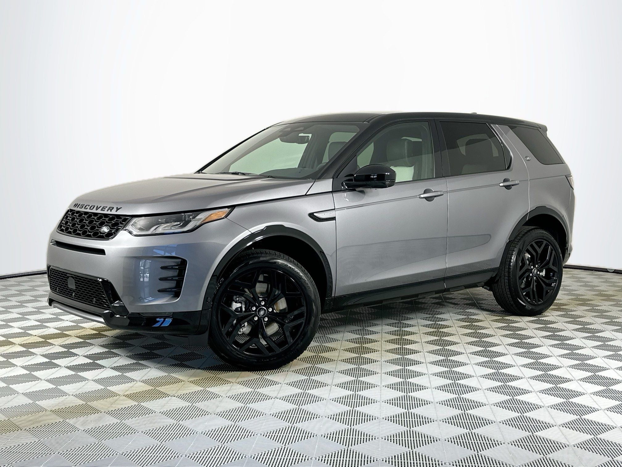 2026 Land Rover Discovery Sport Landmark