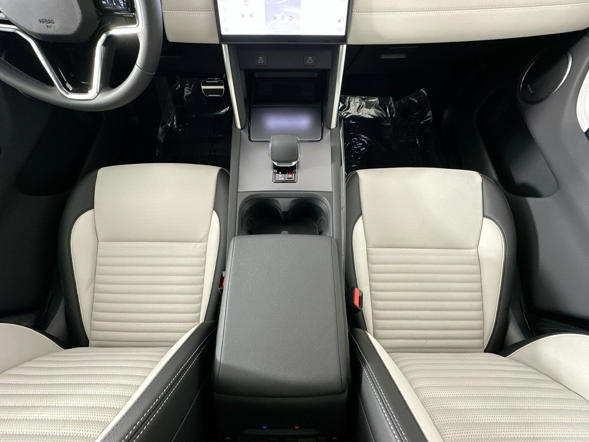 2026 Land Rover Discovery Sport Landmark