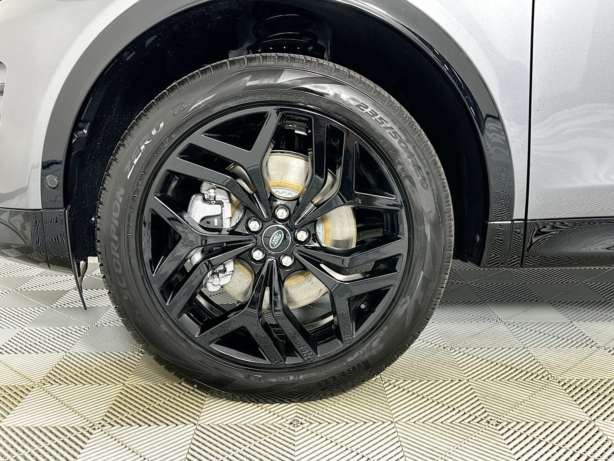 2026 Land Rover Discovery Sport Landmark