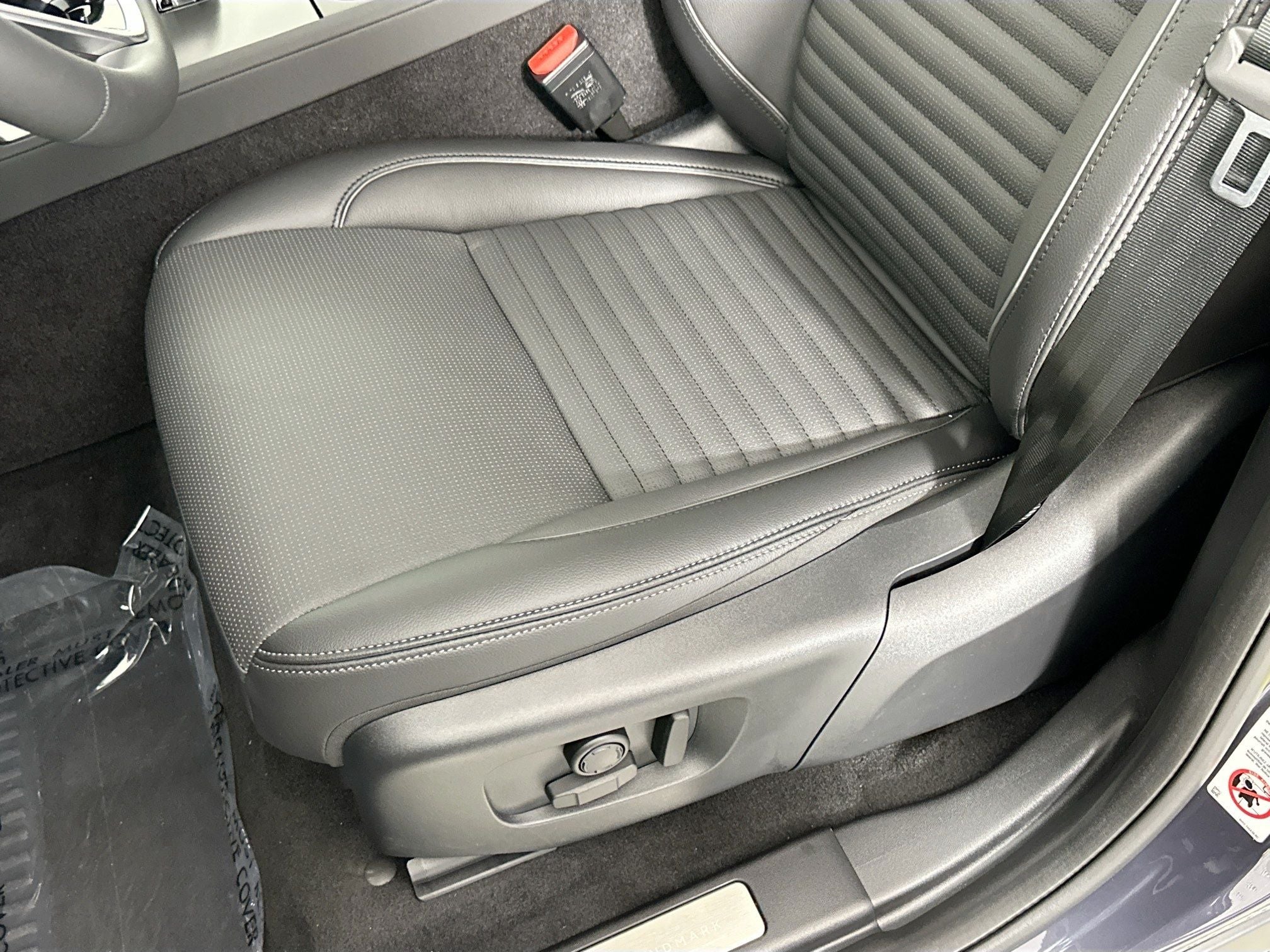 2026 Land Rover Discovery Sport Landmark
