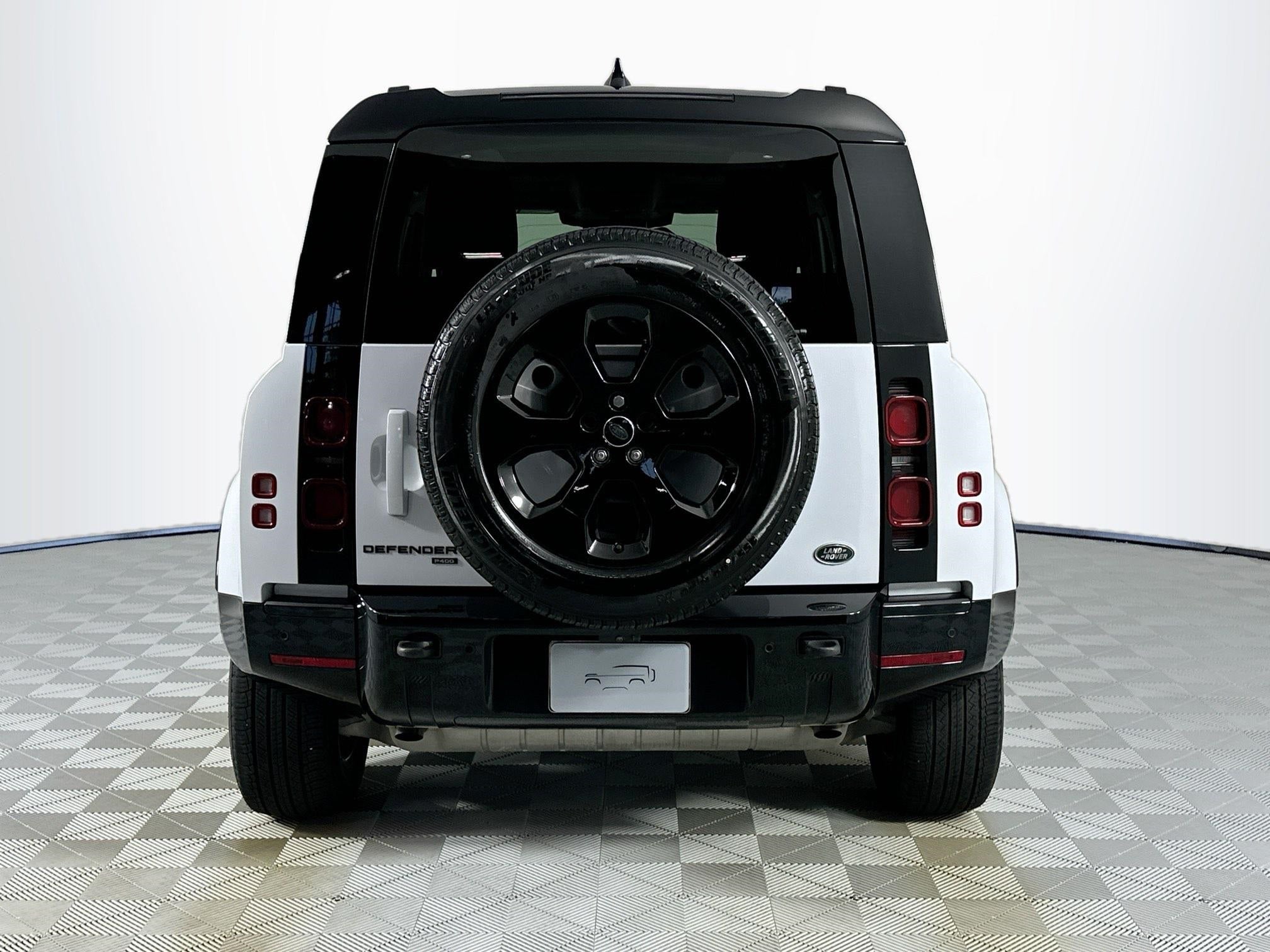 2023 Land Rover Defender 90 X-Dynamic SE