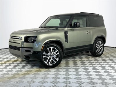 2025 Land Rover Defender 90 X-Dynamic SE