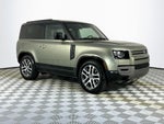 2025 Land Rover Defender 90 X-Dynamic SE