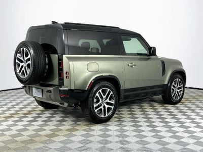 2025 Land Rover Defender 90 X-Dynamic SE