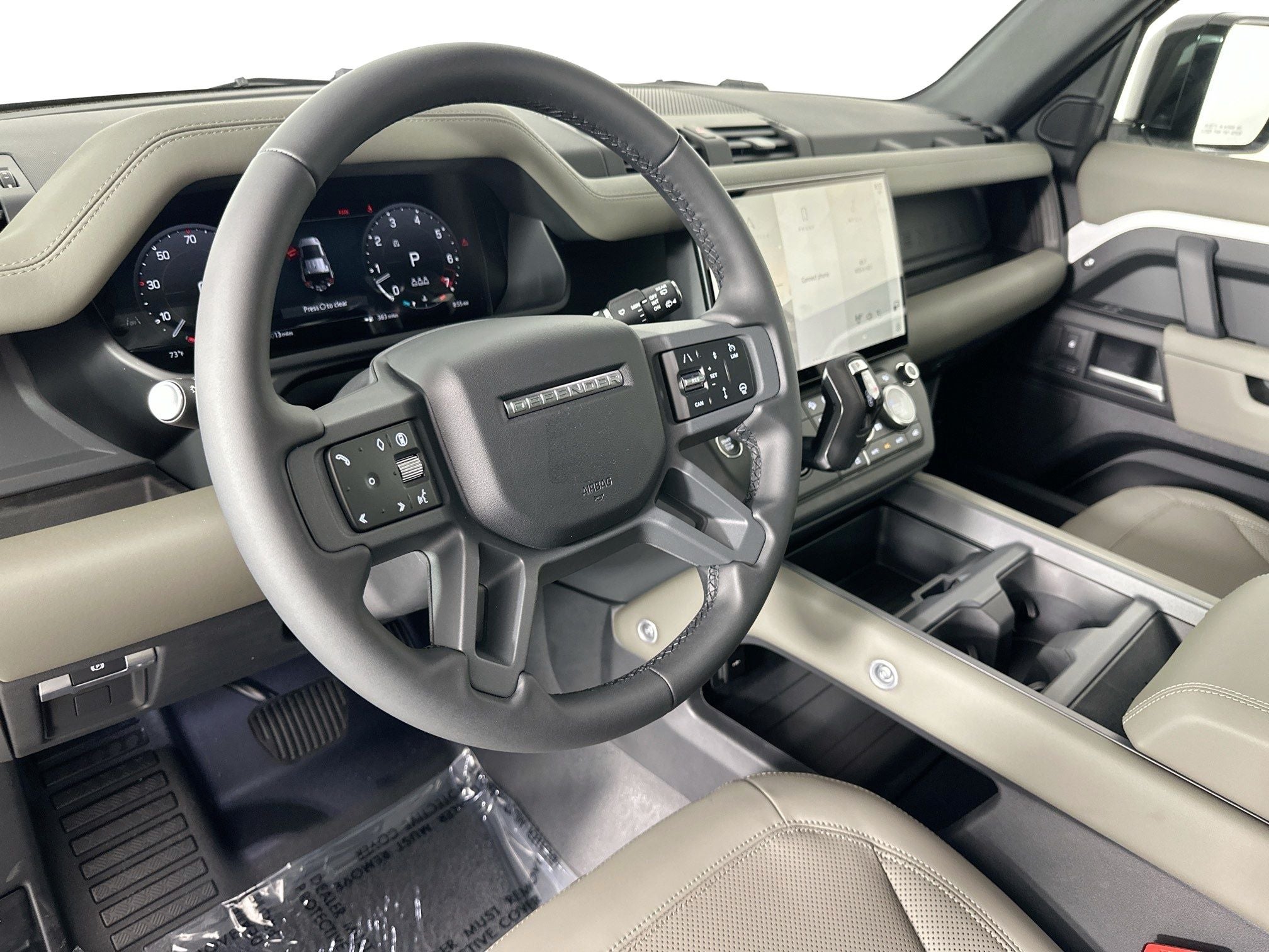2026 Land Rover Defender 110 X-Dynamic SE