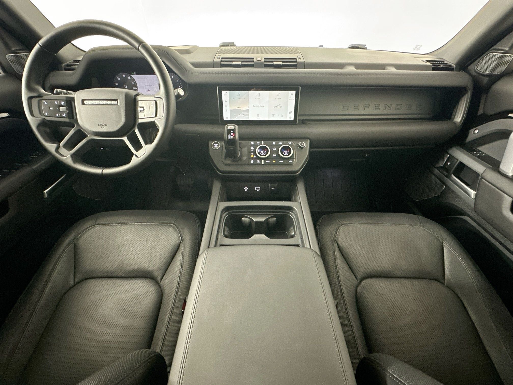 2024 Land Rover Defender 110 X-Dynamic SE